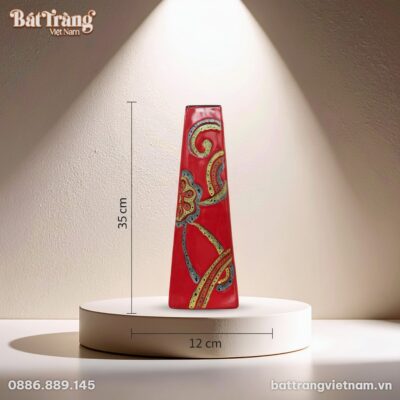 Kích thước Lọ hoa tam giác màu đỏ hoạ tiết BT-LGS25