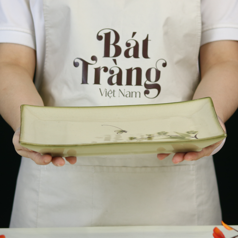 dia-chu-nhat-lon-bo-bat-dia-chuon-truc-2