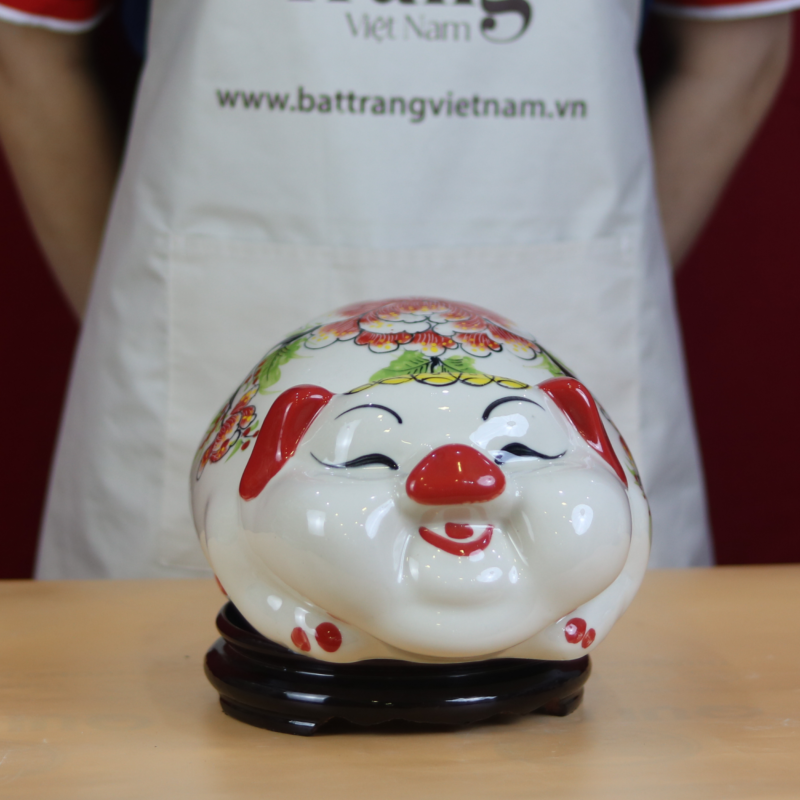 heo-dat-mua-trang-ve-hoa-dao-do-1