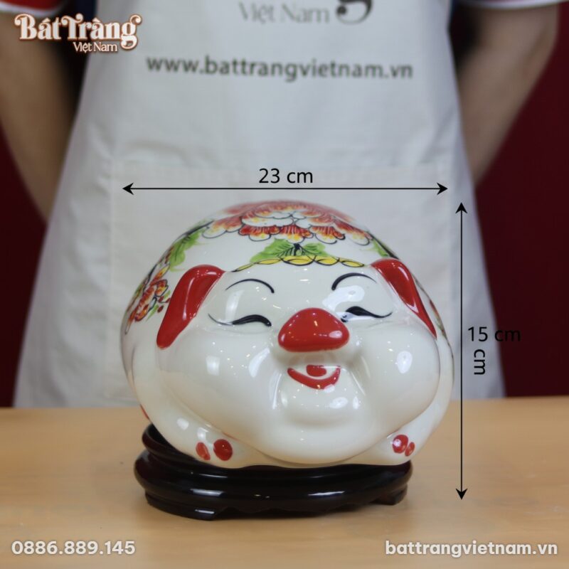 Kích thước Ống tiết kiệm heo phệ mắt hip nằm màu trắng đỏ BT-HĐ08 Kích thước Ống tiết kiệm heo phệ mắt hip nằm màu trắng đỏ BT-HĐ08