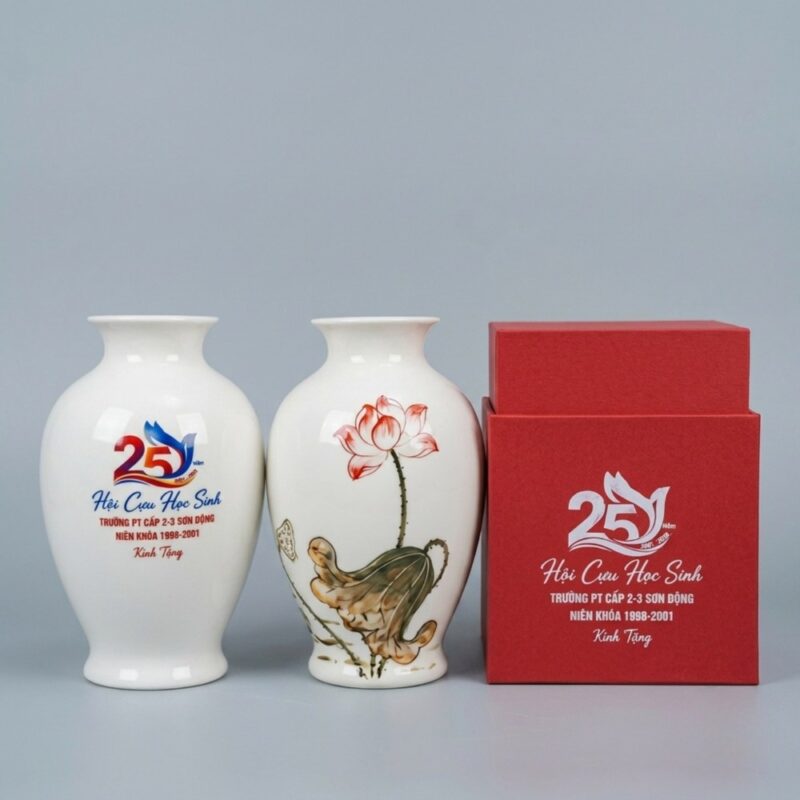 Lọ hoa đùi dế vẽ hoa sen in logo làm quà tặng BT-QT116 - Chi tiết 1
