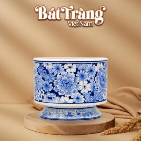 Ang cắm hoa dáng trụ có đế men lam hoạ tiết hoa vẽ tay BT-LH126