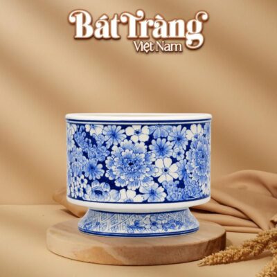 Ang cắm hoa dáng trụ có đế men lam hoạ tiết hoa vẽ tay BT-LH126