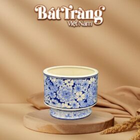 Ang cắm hoa dáng trụ có đế men lam hoạ tiết hoa vẽ tay BT-LH126