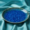 Cận cảnh họa tiết men đá xanh đại dương của một...