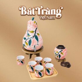 Bộ bình nước dáng quả lê 4L kèm hũ trà hoạ tiết hoa sen màu loang đỏ BT-BN28