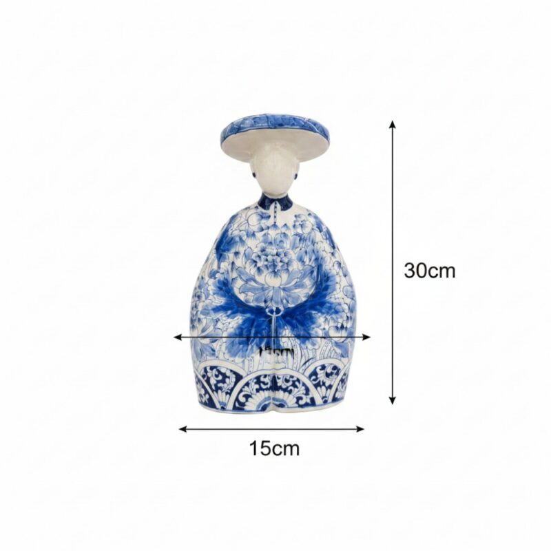 Kích thước Tượng cô gái Việt Nam mặc cổ phục men lam bách hoa cao 30cm BT-TG26